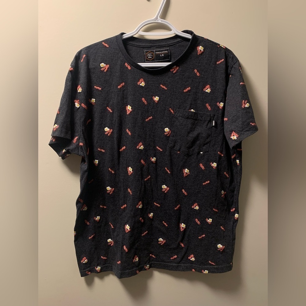 - West for V nice funny t-shirt 🍳🥓 size large